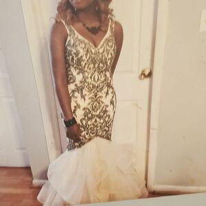 Elegant Cream and Black Embellished Prom Dress